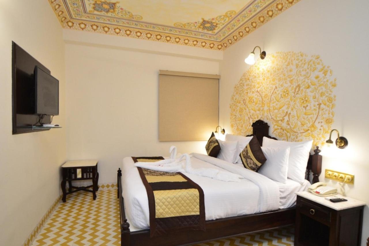 Nirbana Palace - A Heritage Hotel And Spa Jaipur Luaran gambar