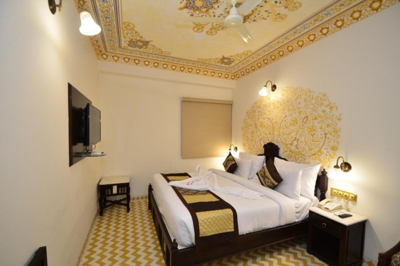 Nirbana Palace - A Heritage Hotel And Spa Jaipur Luaran gambar