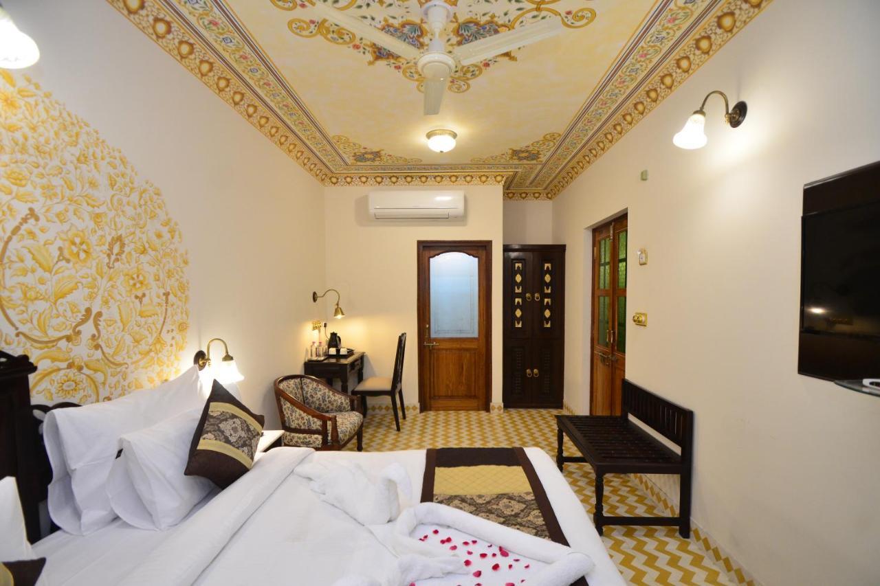 Nirbana Palace - A Heritage Hotel And Spa Jaipur Luaran gambar