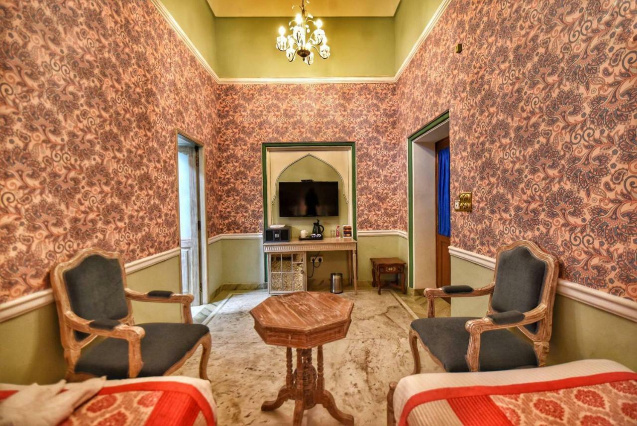 Nirbana Palace - A Heritage Hotel And Spa Jaipur Luaran gambar