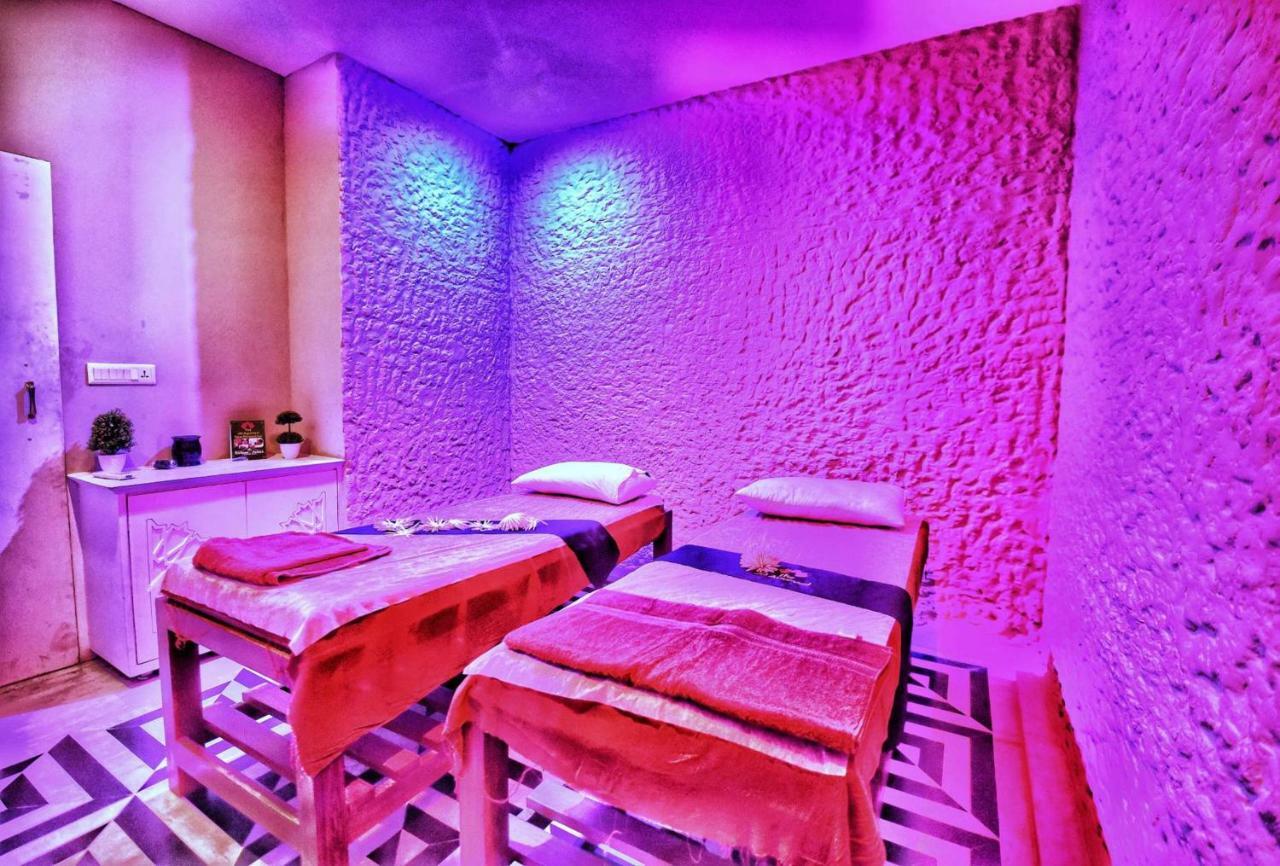 Nirbana Palace - A Heritage Hotel And Spa Jaipur Luaran gambar